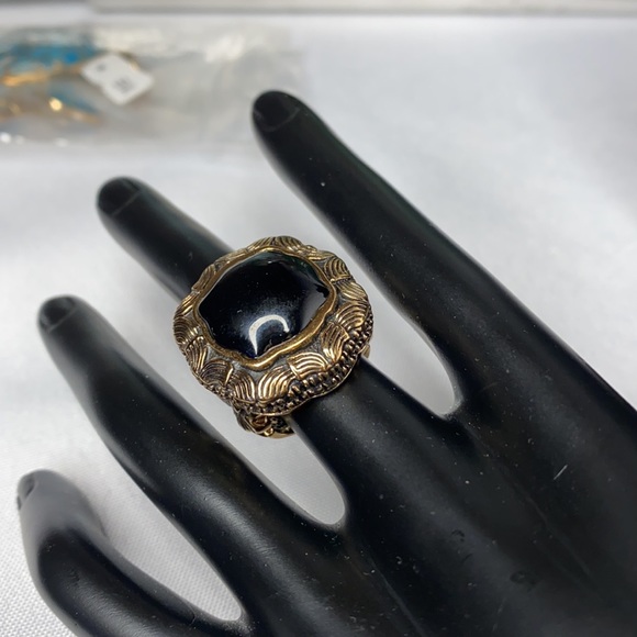 Barse Onyx Floral Design size 5 1/2 - Picture 2 of 4